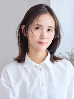 ミディアムレイヤーカット