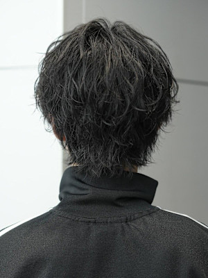 韓国風　緩め　波巻パーマ