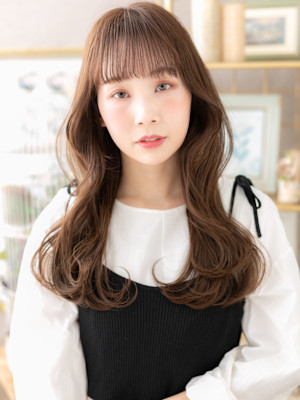 シースルーバングくせ毛風ニュアンスパーマ　韓国風巻き