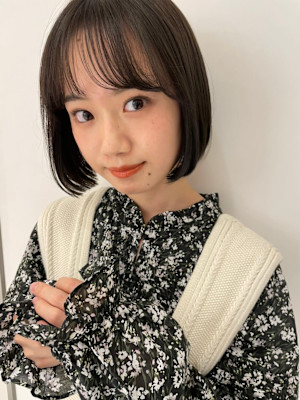 #切りっぱなしボブ #前下りボブ #顔周りレイヤー 