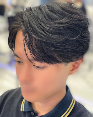 ニュアンスパーマ/フェザーパーマ/センターパート/渋谷/眉毛