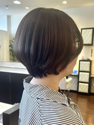 丸みショートボブ