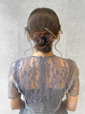 しっとり大人シニヨンスタイル