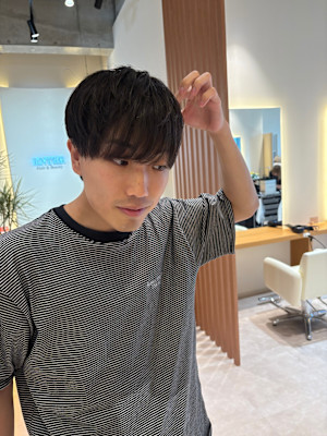 前髪のみストレートでアイロン入らずメンズスタイル