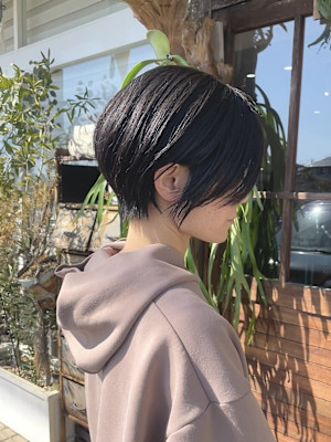 くびれショートボブ
