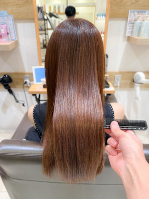 白髪ぼかし細めハイライト30代40代50代セミディ