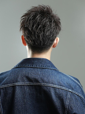 短髪スパイキーショート