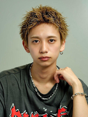 ツイストラフスパイキー