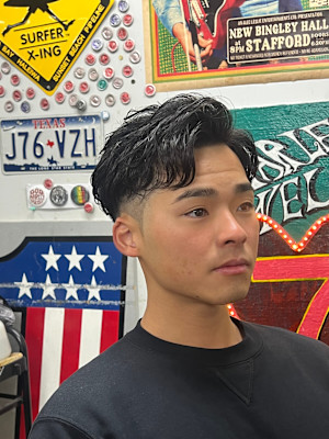 MARLEY'S BAR BER 本店×スタイル