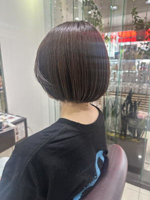ミニボブと髪質改善カラー