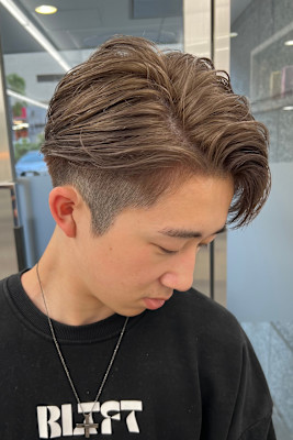 【大久保】ミルクティー×センターパート