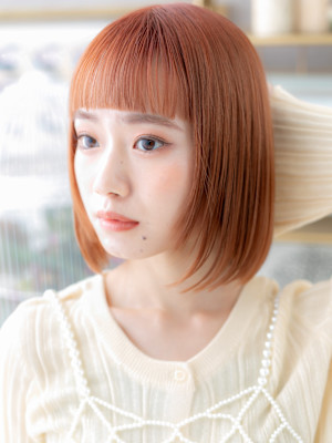 ぱっつん前髪ミルクティーピンク小顔ミニボブ　チェリーレッド