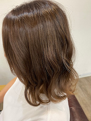 アッシュベージュ