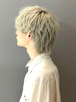 Men's salon ONE's NAGOYA 名古屋栄店