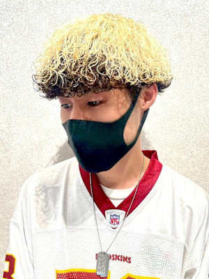 Men's salon ONE's NAGOYA 名古屋栄店