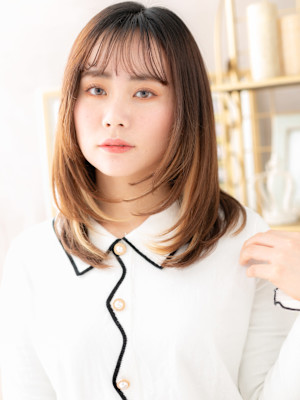 韓国風イヤリングカラーミディアムレイヤー　くすみベージュ