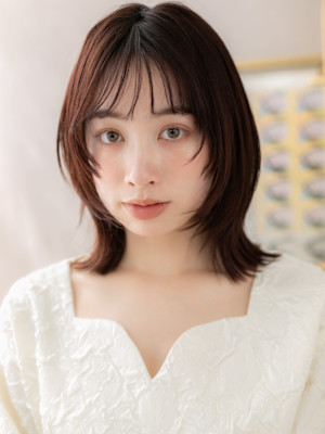 顔周りレイヤーカット韓国風小顔ウルフボブ　姫カットレイヤー