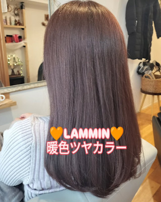 暖色ピンクで艶カラー