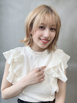 ハイトーンボブ♪外ハネくびれアレンジ