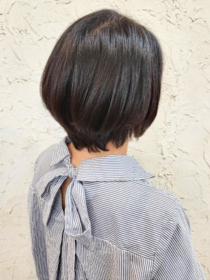 【Flor】*大人前下がりショート+アッシュブラウン*