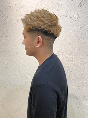 【Flor_　】*モヒカンフェード+ピュアブロンド*