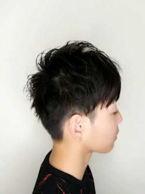 【Flor】*ソフトツーブロック+ネープレス*