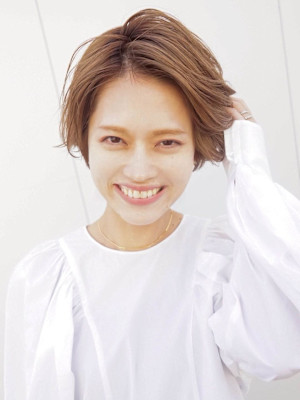 【Flor】*外国人風ベージュ+ハンサムショート*