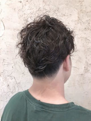 【Flor】*くせ毛風パーマ+ソフトツーブロック*