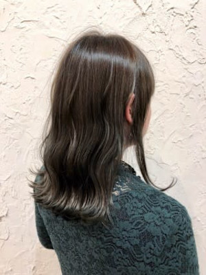 【Flor】*外ハネロブ+カーキグレージュ＊