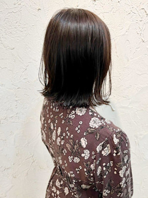 【Flor】*外ハネくびれボブ+カーキブラウン*