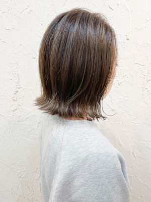 【Flor】*くびれボブ+オリーブベージュ*