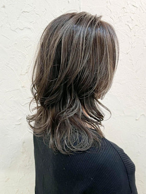 【Flor】*ウルフレイヤー+３Dハイライトアッシュ*