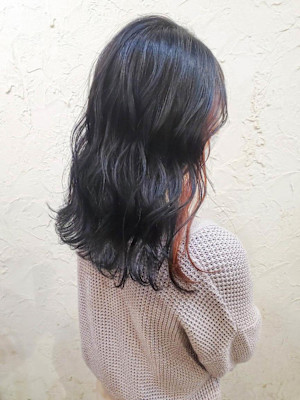 【Flor】*イヤリングカラー+レッド×モノトーン*