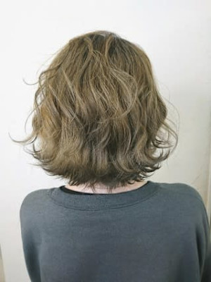 【Flor】*アッシュゴールドグレージュ+ボブ*