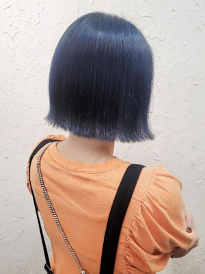 【Flor】*切りっぱなしボブ+ネイビーブルー*
