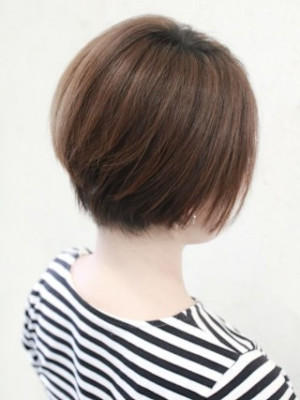 【Flor】*美シルエットのショートボブ*