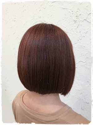 【Flor】*ツヤツヤぱっつんボブ×チェリーレッド*