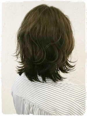 ≪春に!!おしゃれで可愛い×グレージュ波巻き外ハネスタイル≫