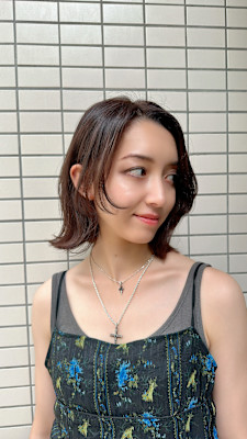 くびれボブカット/ナチュラルベージュカラー/くすみベージュ