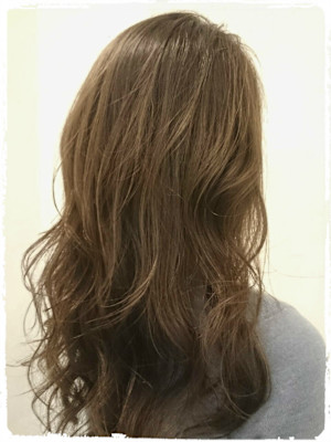 ≪春の柔らかヌーディーベージュ×ゆる巻きLONG≫