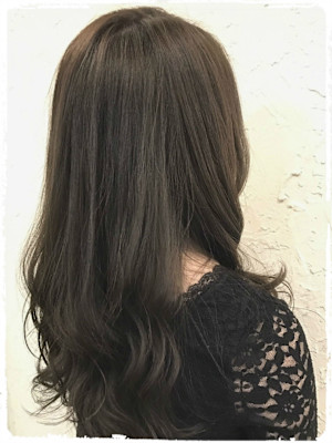 ≪スモーキーアッシュ×深みのある外国人風カラー≫