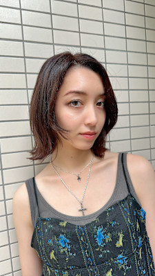 くびれボブカット/ナチュラルベージュカラー/くすみベージュ