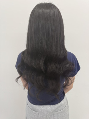 切りっぱなしボブからイメチェンロング！！！