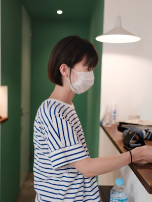 ミニボブ＋ダークブラウンカラー