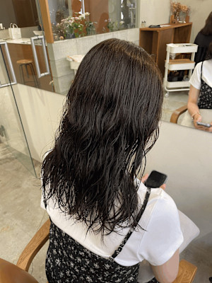 《花屋併設》オリーブカラー ×パーマ