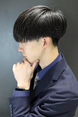 サラっと刈り上げマッシュ