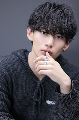 シャドウパーマ