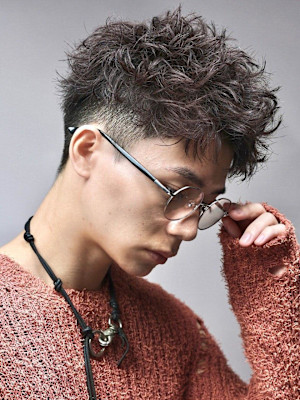 スパイキーショート！短髪パーマ！