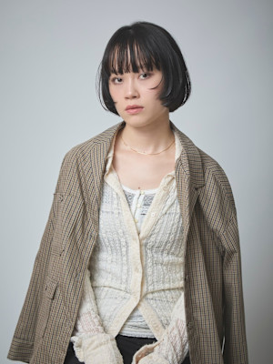 綺麗めレイヤーボブ