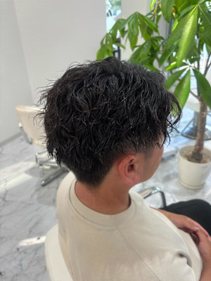 ツイスパ／スパイラルパーマ／特殊パーマ／ツーブロック